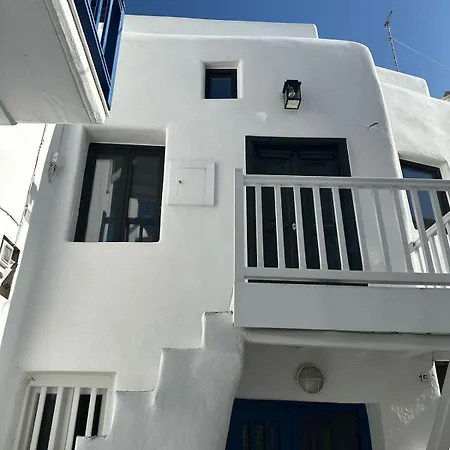 The Pélican Héritage House.
