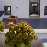 The Pelican Heritage House. * Mykonos Town